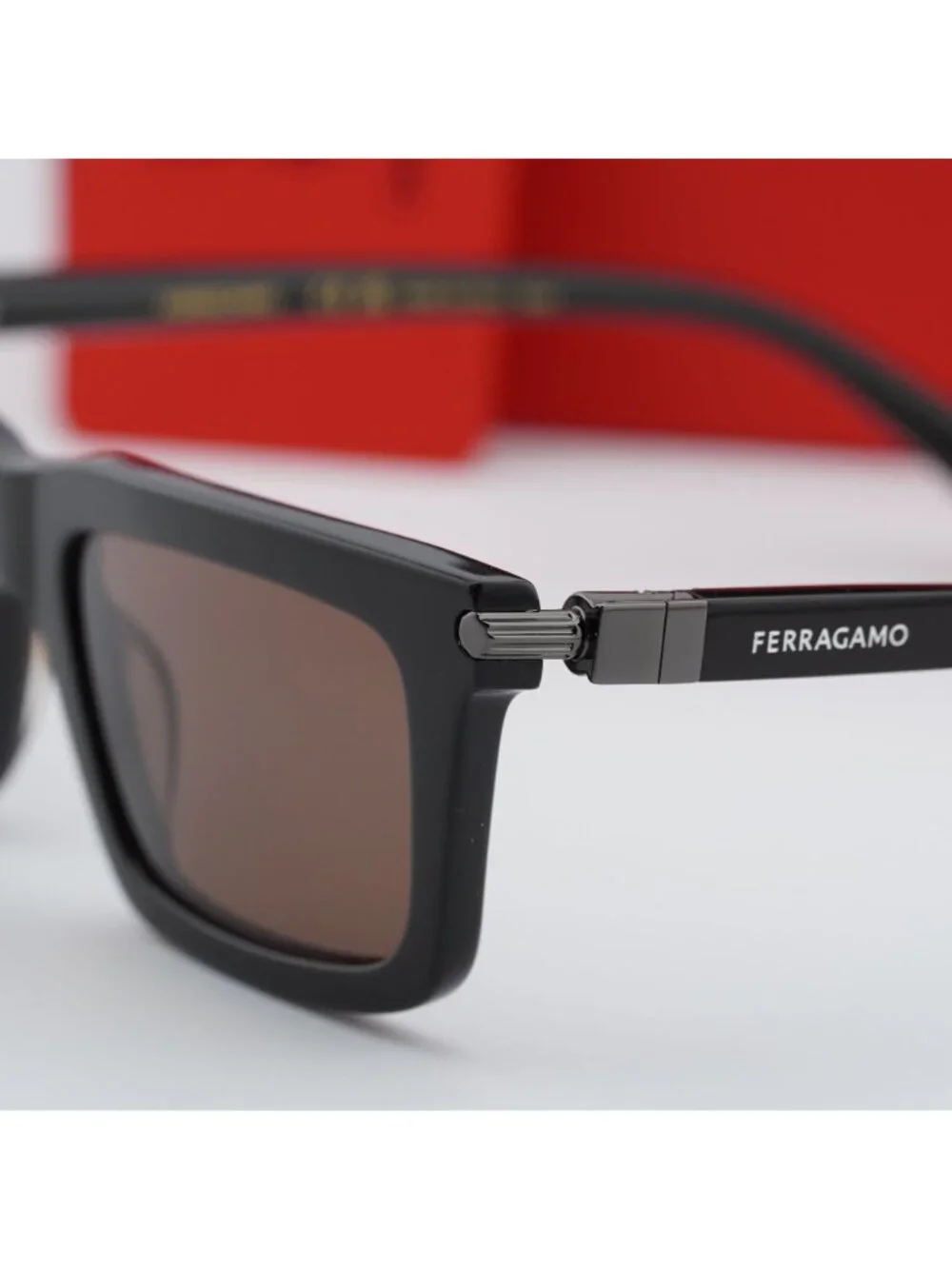 Salvatore Ferragamo SF2015S 210 Rectangle Sunglasses - Brown